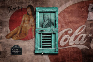 Photo-montage street-art dans Paris 18éme, une Pinup, un Cola Rue Lamarck